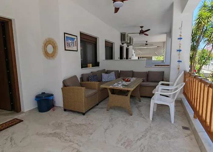 Sea Star Lux Apartment Pefkochori
